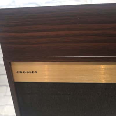 Crosley Bermuda CR6263A Turntable image 3