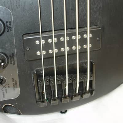 2023 Ibanez Standard SR305EBL Left-handed 5-String Electric Bass Guitar, Rosewood Fingerboard, Weathered Black - Previously Owned image 5