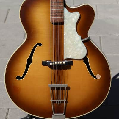 Hofner Jazz Sunburst image 4