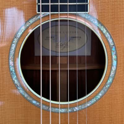 Taylor Grand Concert model acoustic guitar 2010 - natural gloss image 5