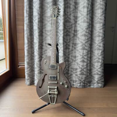 STARPLAYER TV Rusty Steel Custom Shop  w/ case image 2