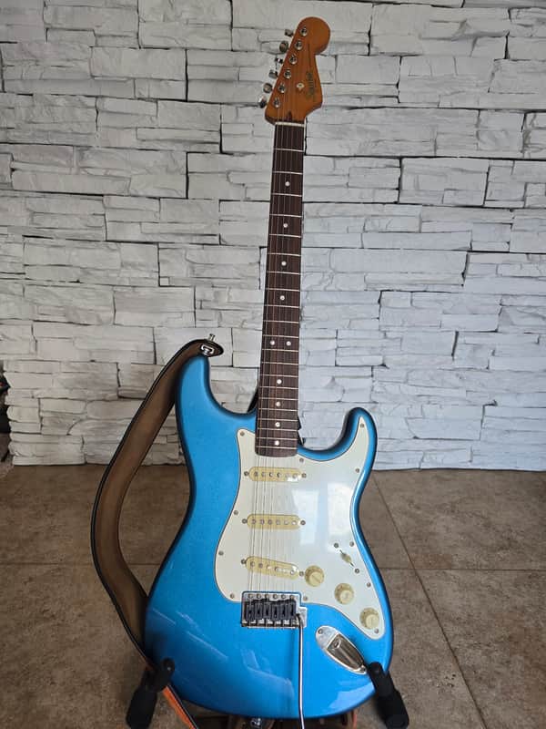 Squier Classic Vibe '60s Partscaster with Laurel Fretboard 2019 - Present - Lake Placid Blue image 1