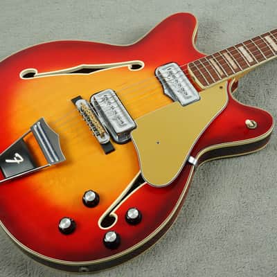 1966 Fender Coronado II, Sunburst image 2