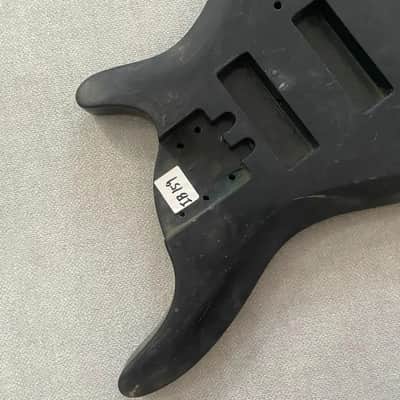 Black 6 String Electric Bass Basswood Body image 6