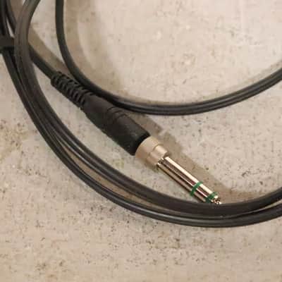 Sony MDR-V150 Studio Monitor Headphones image 5