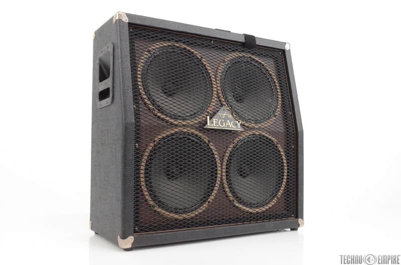 Carvin LEGACY C412 ギターキャビネット Carvin Legacy C412 4x12 16 Ohm Angled Speaker Cabinet Owned By