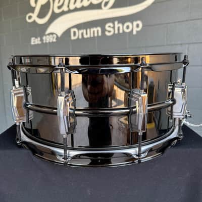 Ludwig Black Beauty 6.5x14" Snare Drum with Black Nickel Hoops & Tension Rods (Rm4) image 4