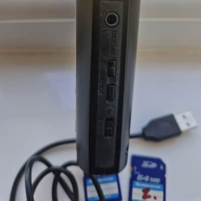 Edirol by Roland R09HR 2008 - 24-bit/96kHz Portable Recorder - Black image 5
