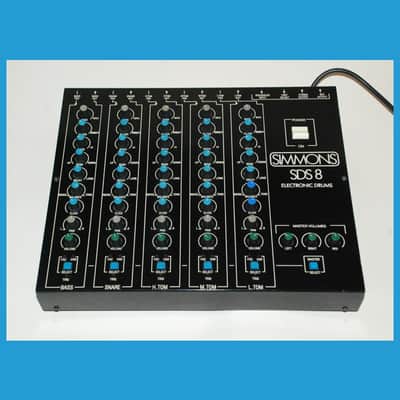Simmons SDS-8 1984 - Black image 1