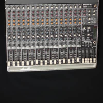 Mackie 1604-VLZ3 16-Channel Mic / Line Mixer 2008 - 2014 - Black image 5