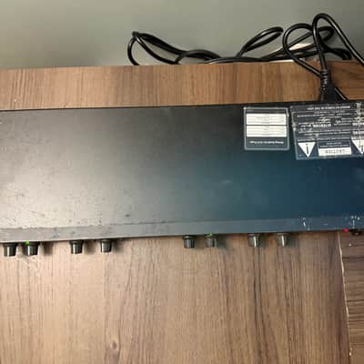JBL M552 2-Channel Adjustable STEREO/MONO, Variable Crossover Working image 4