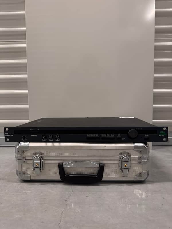 BSS TCS-803 Time Corrector – Professional Audio Delay Line Processor image 1