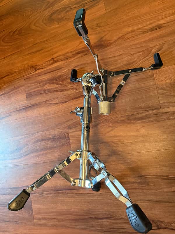 DW DWCP3300 3000 Series Double-Braced Snare Drum Stand 2010s - Chrome image 1