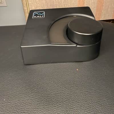 Kali Audio MV-BT High Resolution Bluetooth Receiver Only (Missing Power Adapter) image 5