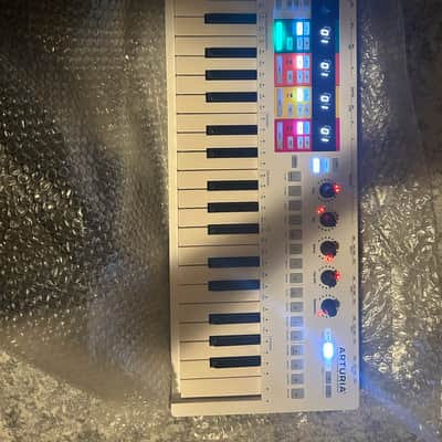 Arturia KeyStep Pro 37-Key MIDI Controller 2020 - Present - White