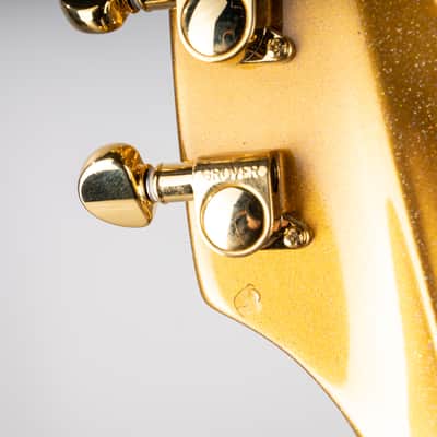 Gibson Modern Flying V , Gold Prism | Demo image 12