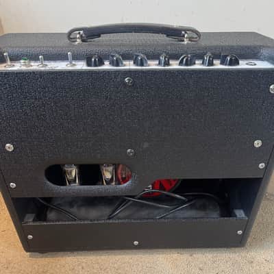 Carr Rambler  1x12" Guitar Combo Immaculate Condition 28Watt/13Watt Bild 2