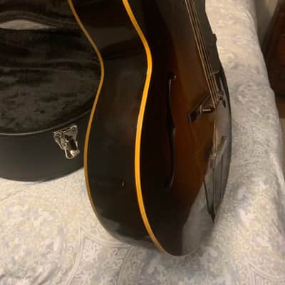 Gibson L-50 F-Hole 1947-present image 12