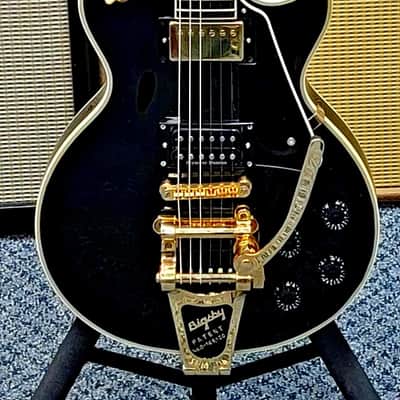 2022 Epiphone Les Paul Custom w/ Case & Bigsby! Ebony w/ Gold Hardware! VERY NICE!!! image 3
