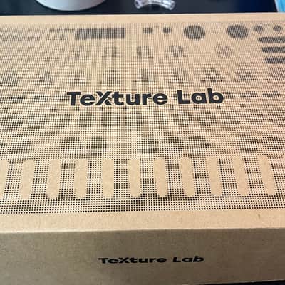 Sonicware Liven Texture Lab 27-Key Sampling Groovebox 2023 - Present - Silver image 4