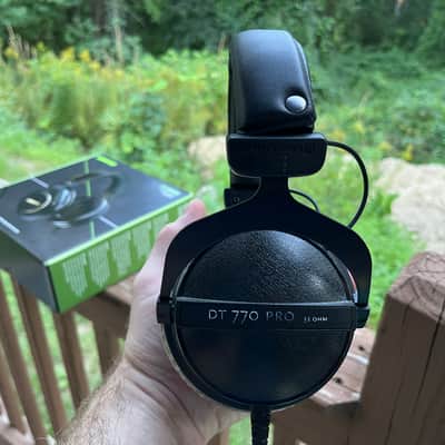 Beyerdynamic DT 770 Pro 32 Ohm 2010s - Black image 6