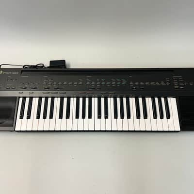 1980's Yamaha PSR-60 Portable Keyboard