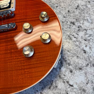 2013 Gibson Les Paul Slash Vermillion Burst 1 Of 1200 image 12