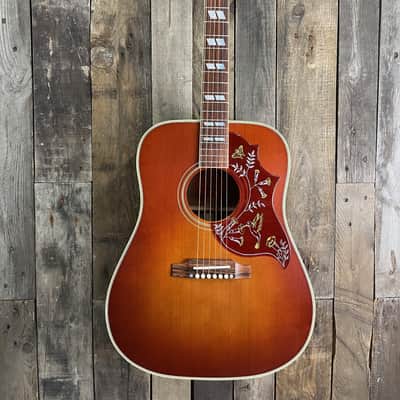 Custom Shop 1960 Hummingbird Fixed Bridge Heritage Cherry Sunburst Gibson image 1