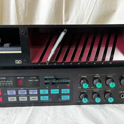 Akai S612 MIDI DIGITAL SAMPLER & MD280 SAMPLER DISK DRIVE w/ disk Bild 4