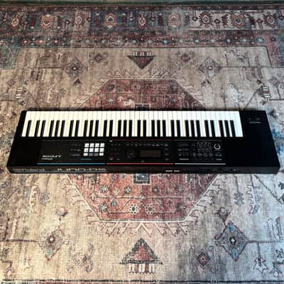 Roland Juno-DS72 Electric Keyboard W/ Gigbag! image 3