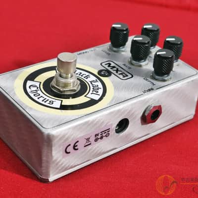 MXR Black Label Chorus ギターエフェクター MXR Black Label Chorus Demo - YouTube