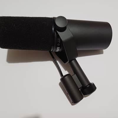 Shure SM7B Cardioid Dynamic Microphone