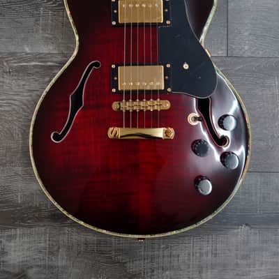 Double Cut Semi-Hollow Small Body Guitar - Red Burst image 3