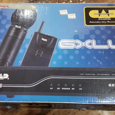 CAD GXLU Wireless Microphone System image 1
