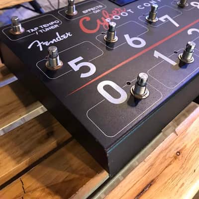 Pedalera Fender Cyber Foot Controller para Cyber Twin image 9