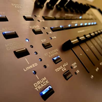 MUST SEE!!! KORG KRONOS X 88 IN FACTORY BOX! FULLY SERVICED IN AMAZING CONDITION! image 10