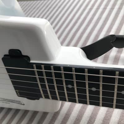 Steinberger Synapse ST-2FPA TranScale headless Baritone, gloss WHITE finish, OEM gig-bag with factory accessories image 11