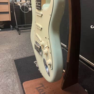 Fender Custom Shop Jeff Beck Stratocaster 2004 - Present - Olympic White image 4