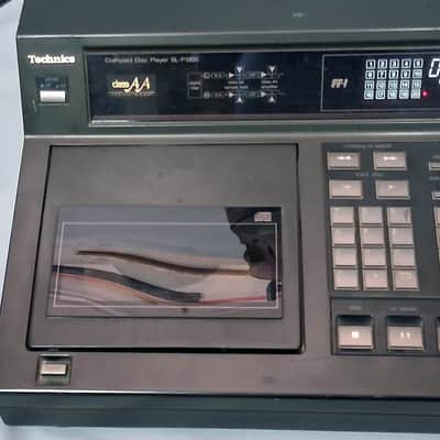 Technics SL-1200 Professional Stereo CD Player with pitch control - 1987 image 7