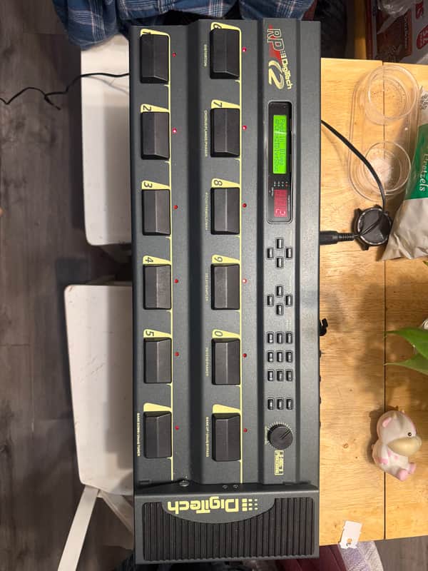 DigiTech Rp12 1996 tested and working image 1