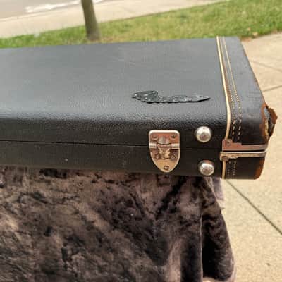 FENDER PRECISION JAZZ BASS 1965 to 1970 NO TAIL LOGO BLACK TOLEX CASE CLEAN! image 6