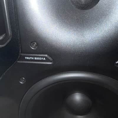 Immagine Behringer Truth B2031A 8.75" Powered Studio Monitor (Single) 2004 - Present - Black - 5