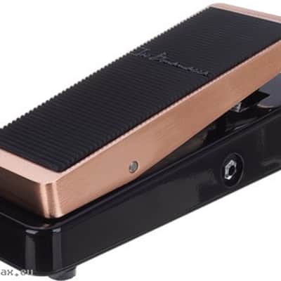 DUNLOP JB95 JOE BONAMASSA Cry Baby Wah Guitar Effect Pedal image 3