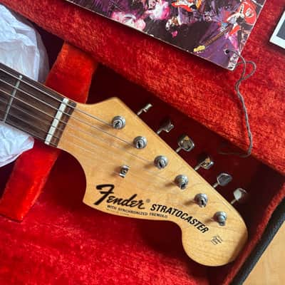 Vintage 1969 Fender Stratocaster - MINT image 6