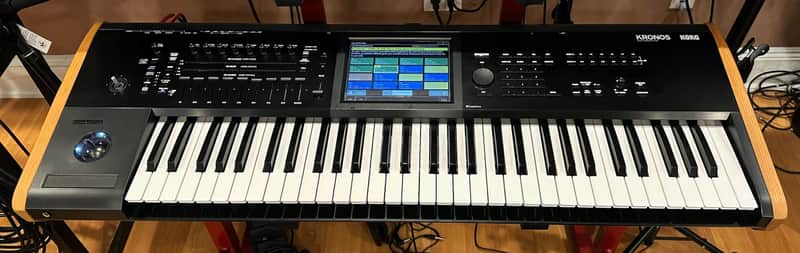 Korg KRONOS 2 61-Key Digital Synthesizer Workstation 2014 - Present - Black/Wood image 1