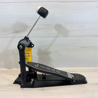 DW 2000 Series Single Bass Drum Pedal w/ 2-Way Beater 2010's image 5