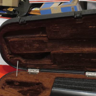 Vintage 1980s Peavey USA Contour Case For T-60 T-25 T-26 T-27 Guitars - Deluxe Interior - (PC/01) image 6