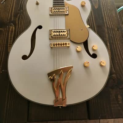 Washburn Washington J9 1997 Cream White Gretsch Style image 9