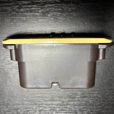 LR Baggs M1A Active Soundhole Pickup with Volume Control 2020s - White image 2