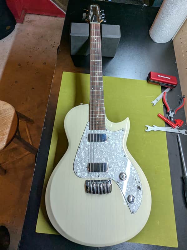 2007 - 2014 Taylor SB1-X Solidbody Classic with Top-Load Bridge - Trans White image 1